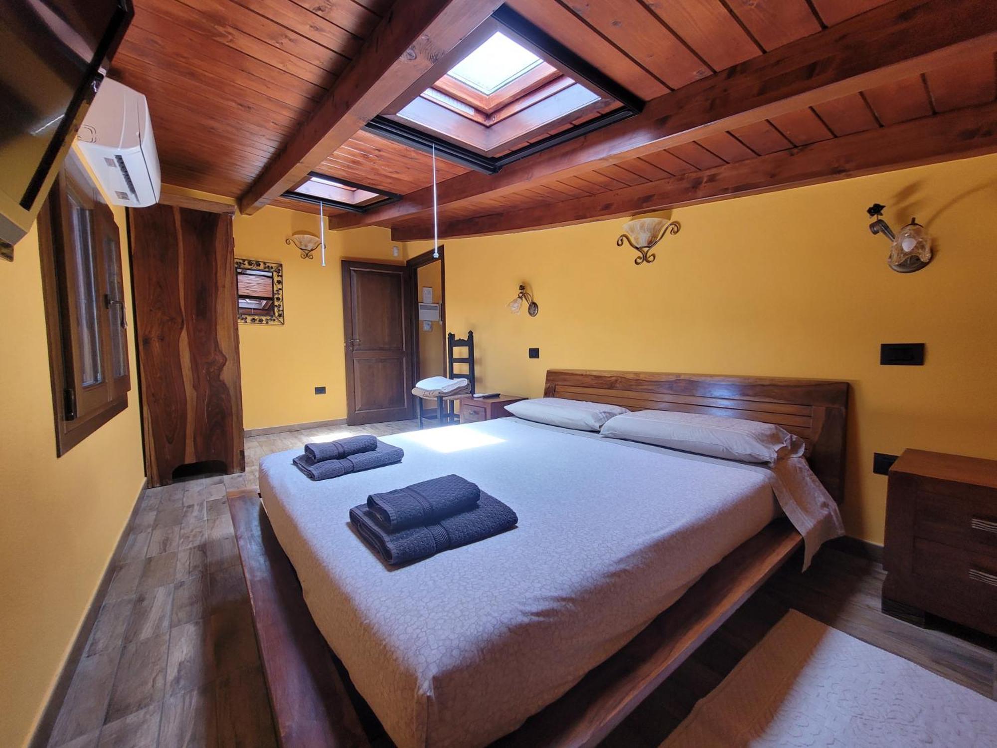 Rifugio Della Pace Piano Terra E Primo Piano Villa Sant Isidoro  Kültér fotó